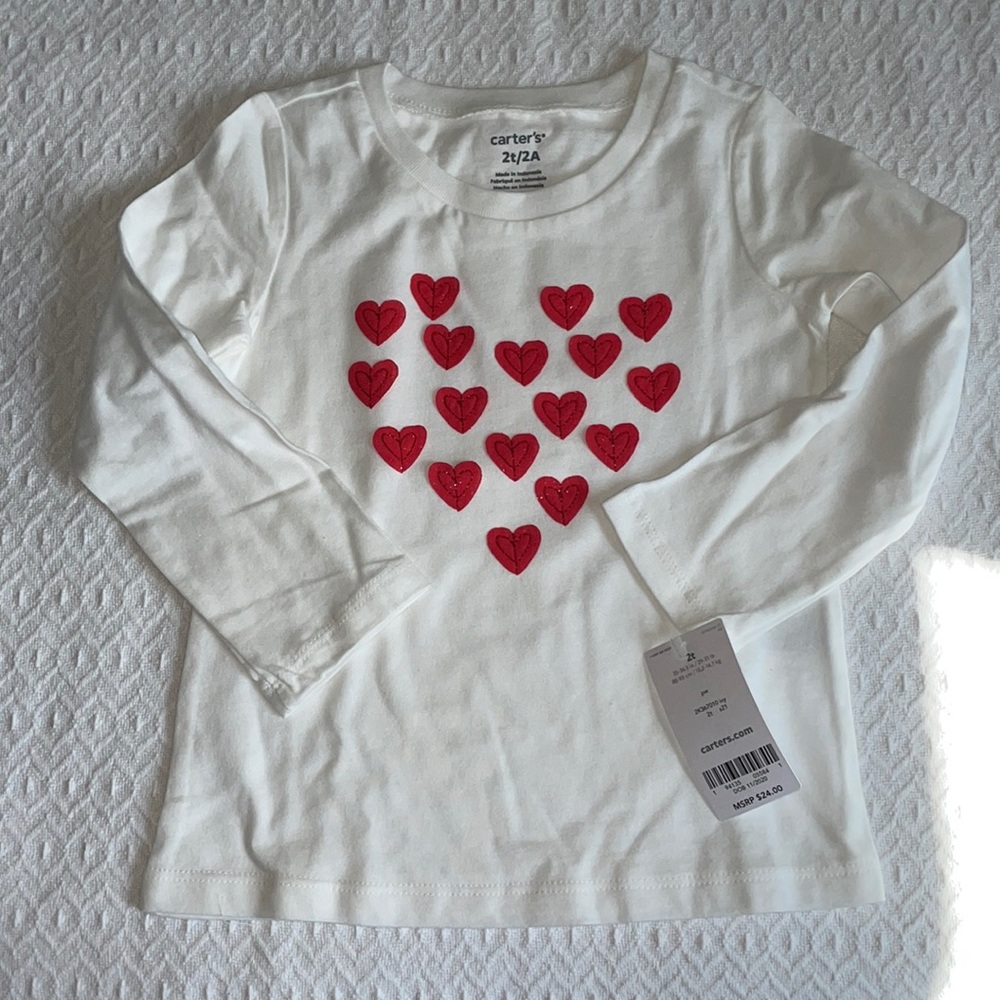 Carter’s long sleeve t shirt w sewn on hearts